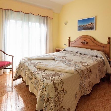Hostal O Camouco Portonovo Kültér fotó