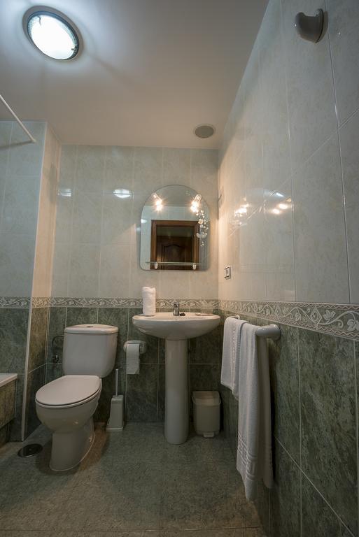 Hostal O Camouco Portonovo Kültér fotó