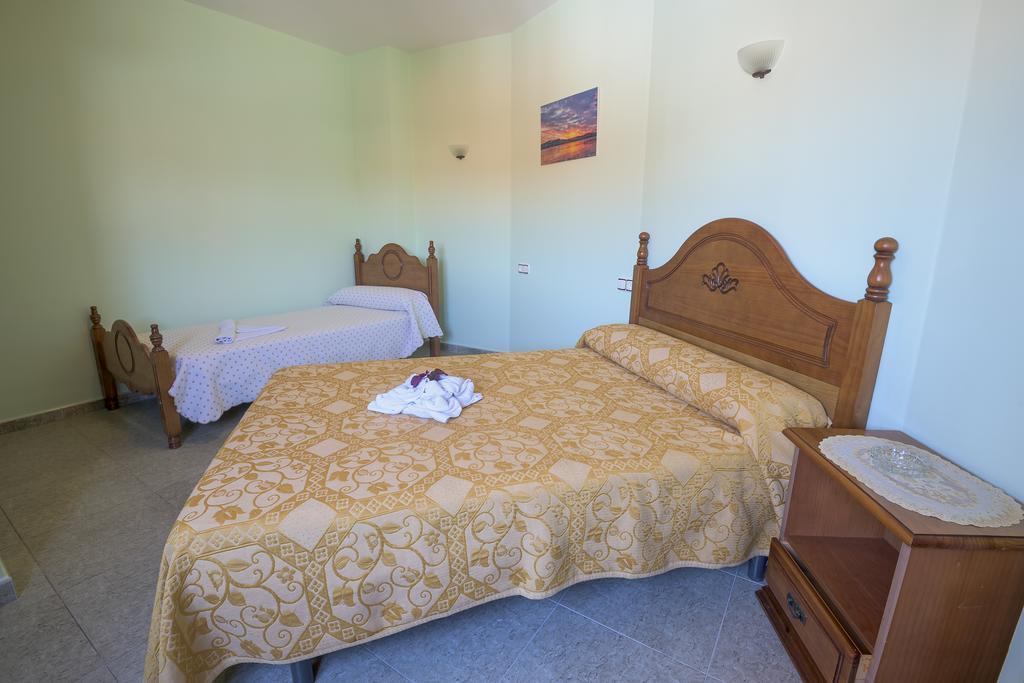 Hostal O Camouco Portonovo Kültér fotó