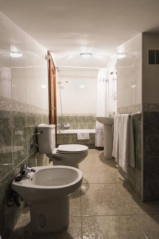 Hostal O Camouco Portonovo Kültér fotó