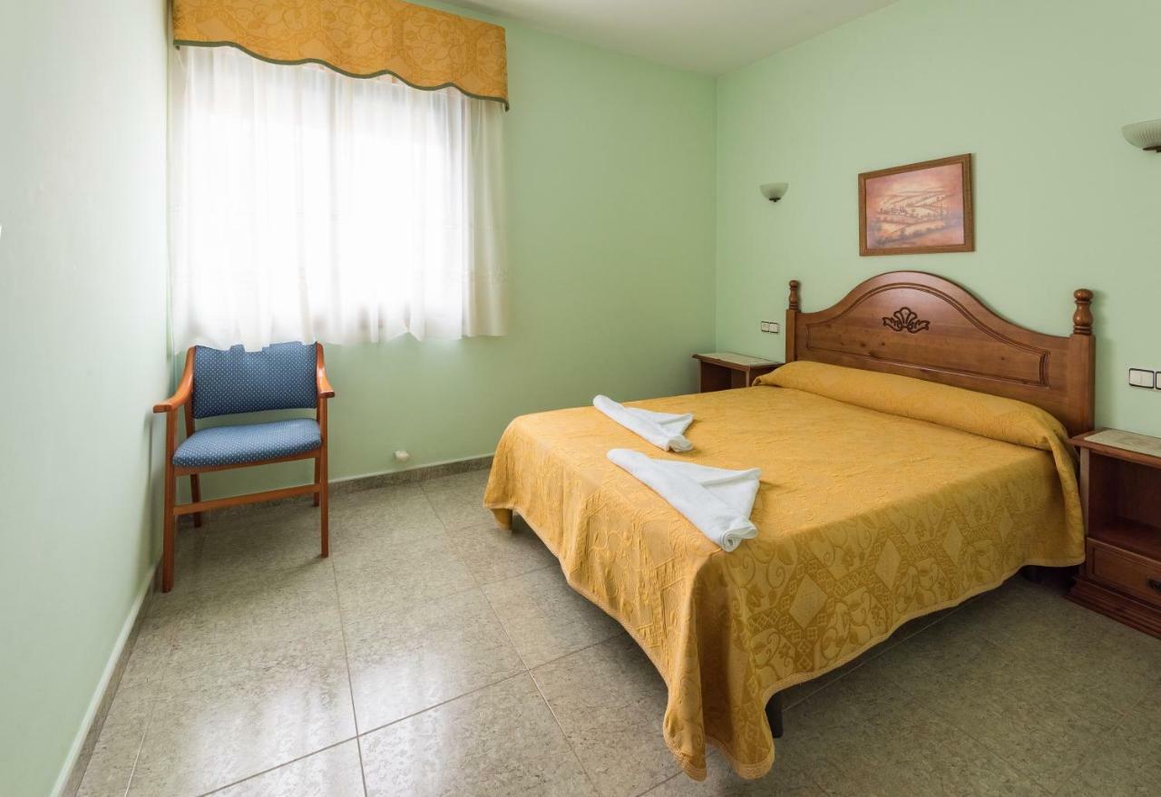 Hostal O Camouco Portonovo Kültér fotó